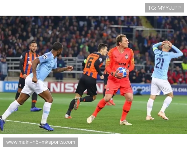 老鹰连续赢球状态佳，助力球队再迎巅峰