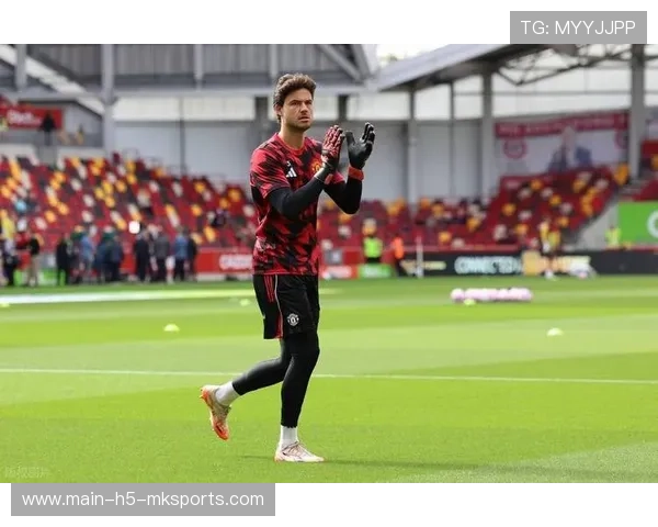 曼联门将神勇扑救，零封取胜，曼联门将神勇扑救,零封取胜的是谁